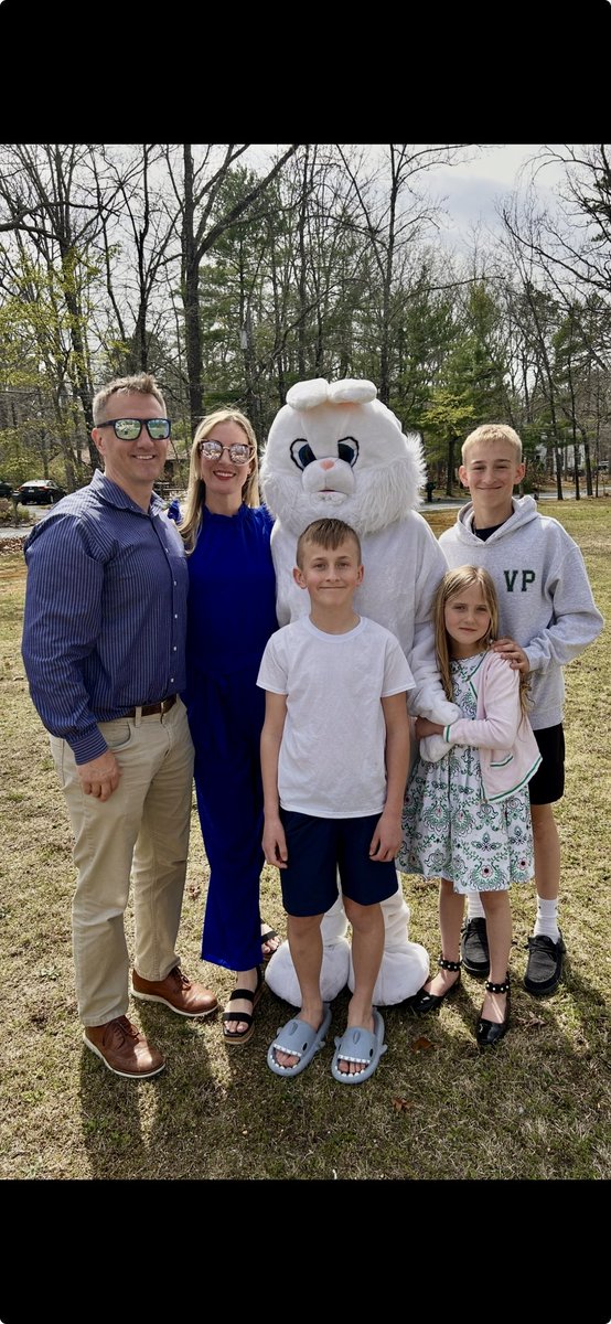Happy Easter ✝️ from the Beslers.
