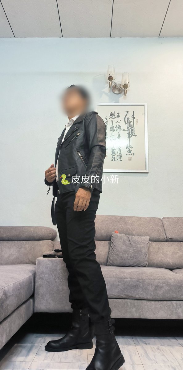 天凉了雨天出门要多添衣服😅