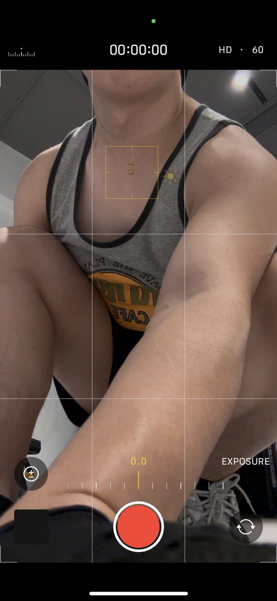 pov : you’re my phone at the gym