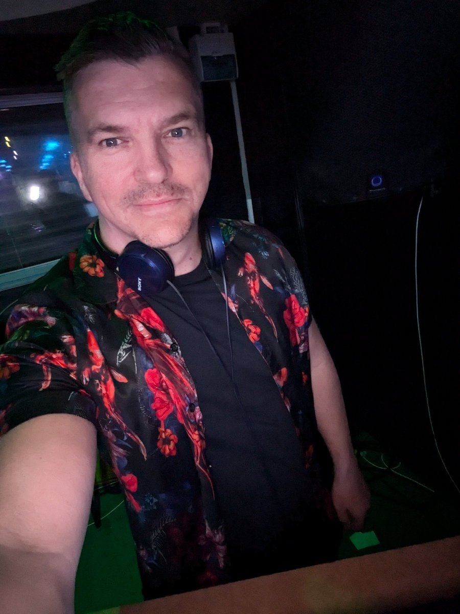 stumpy_juk's tweet image. And that brings to an end almost 25 years of DJing.... Don&apos;t get me wrong I may do the odd cover slot here and there but as for regular Saturdays. I am done... It&apos;s been a blast

P.s I&apos;m back on @radiox Tuesday