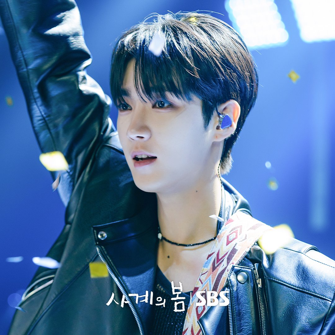 청량미 넘치는 '더 크라운' 리더👑 완벽한 싱크로율을 보여줄 하유준의 사계🤘 SBS 새 드라마 <사계의 봄> ☞ 5월 6일 [화] 1회 | 5월 7일 [수] 2회...