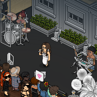 FalaPubli's tweet photo. E além de tudo, na #FEMMExMODELLE tem só ARTISTAS! @HabFIndustry https://t.co/VJuOZCH14t