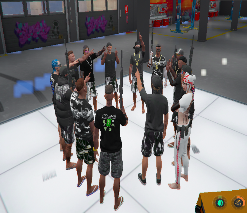 dujacagg's tweet photo. Ryder reuniu parte do elenco da DuJaca no QG e explicou a situação. A bomba ainda não estourou, mas era questão de tempo: a patroa iria colocar nós num lugar diferente daqui pra frente.

Todos concordaram que, se for pra cair, vamos cair atirando.

(+) https://t.co/Mm1WNMiEI4