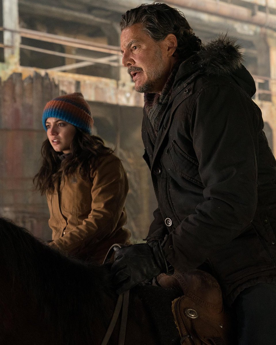 El capítulo de hoy de The Last of Us ha sido una auténtica lección de cómo trasladar el videojuego al formato televisivo. El miedo provocado por los infectados, la cinematografía... Madre mía. Uno de esos capítulos que hará historia en la televisión #TheLastOfUs