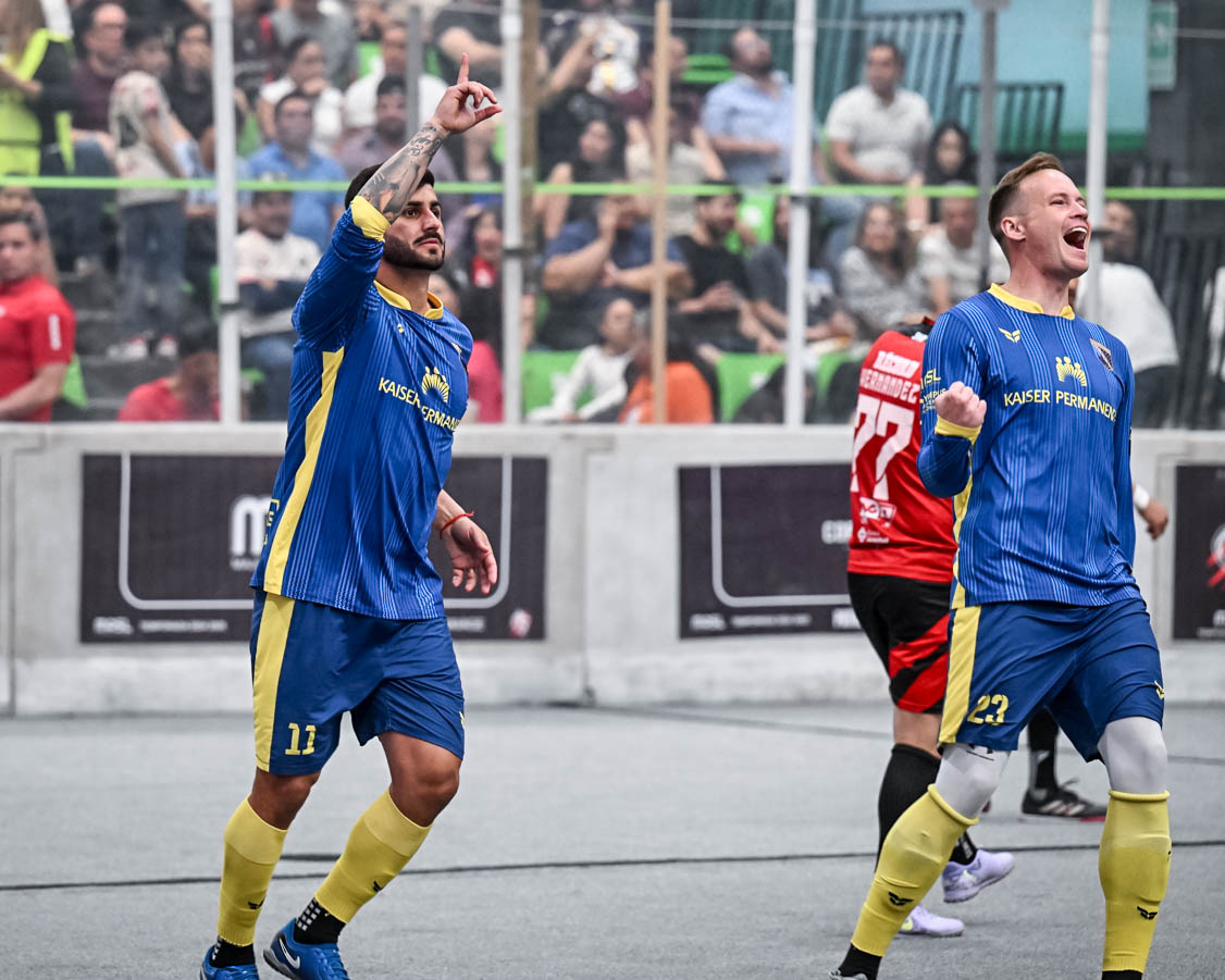 First half flicks 📸