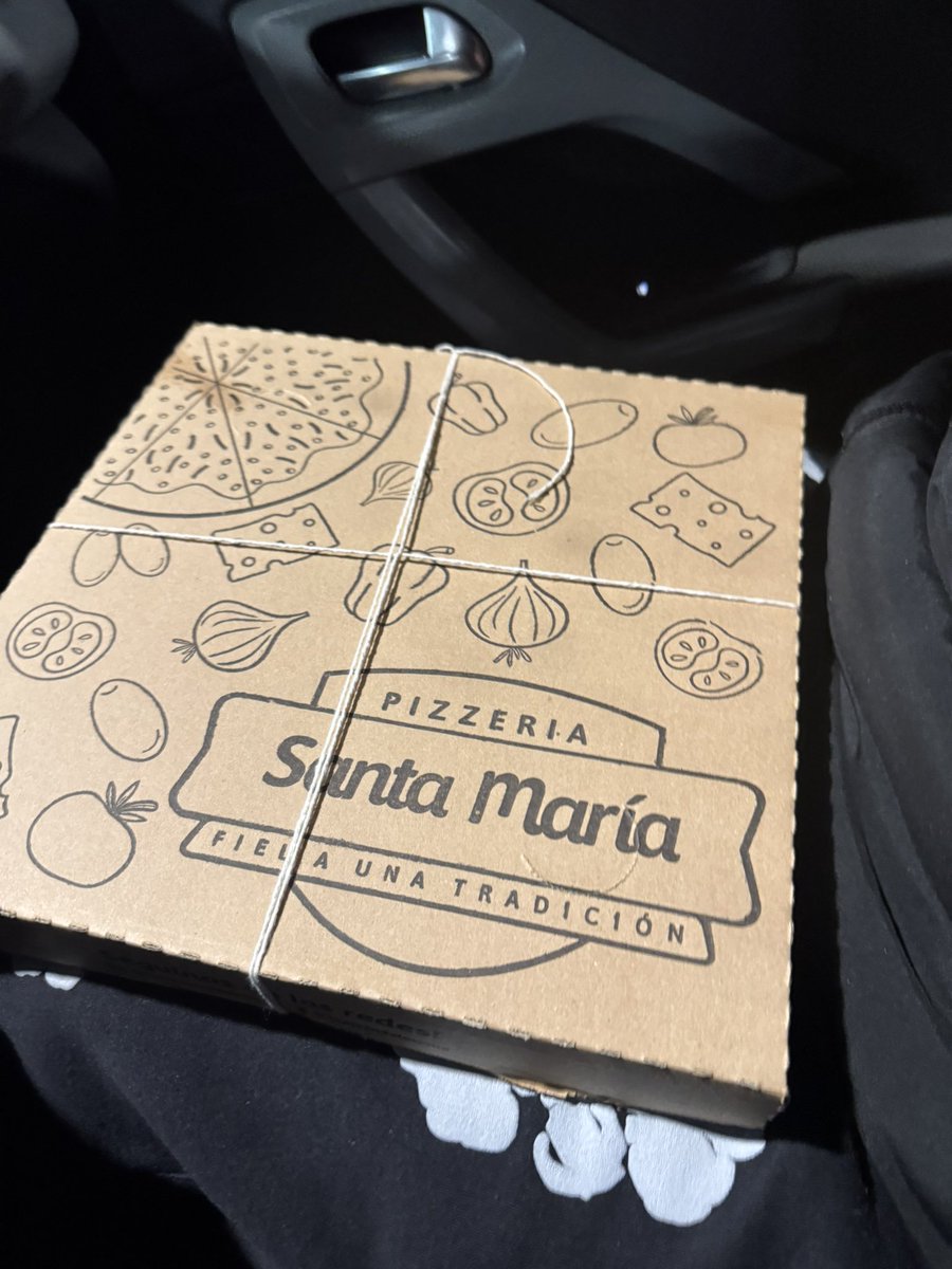 Si SOS de Rosario no podes no conocer esta delicia. Santa María 🤤 🍕 

Dato: Especial 18.000$