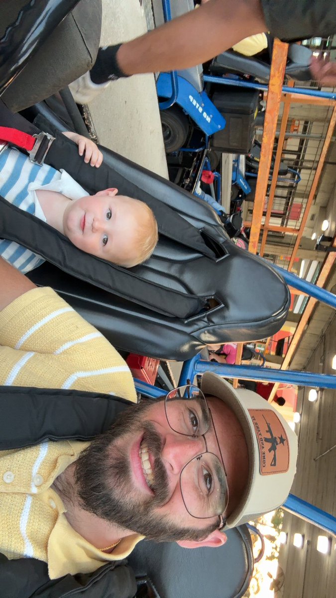 colt3n's tweet photo. The love I have for my family is unfathomable. They are the best thing in my life https://t.co/1fIUJ0MWrO