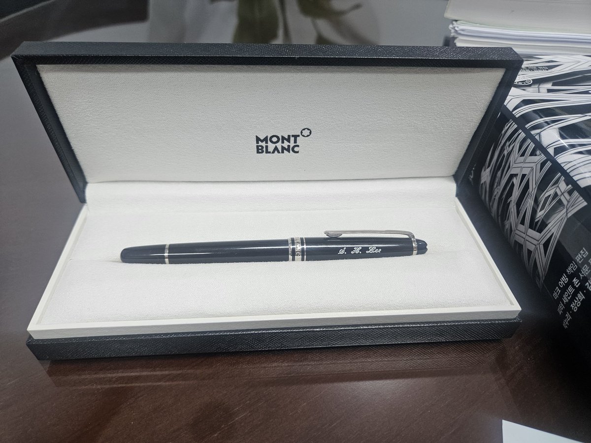 노력했던일이 성취되고나니 뭔가 허전함이ᆢ
고마워 친구~~~^