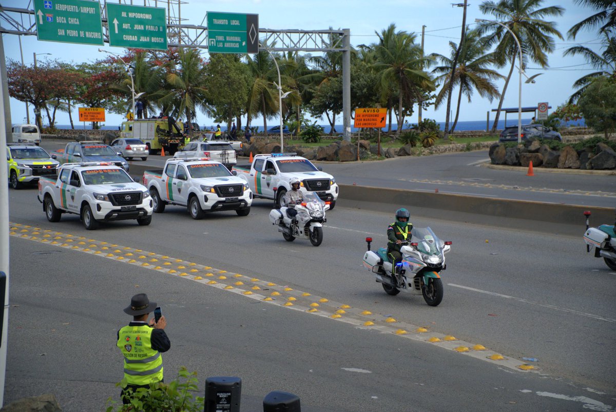 Hoy recibimos con orgullo el retorno de nuestros munícipes en el tradicional #ElCarreteo, acompañados por más de 660 voluntarios de organismos de socorro como la Cruz Roja Dominicana, el Sistema 911, la Policía Nacional, los Bomberos, policía municipal.