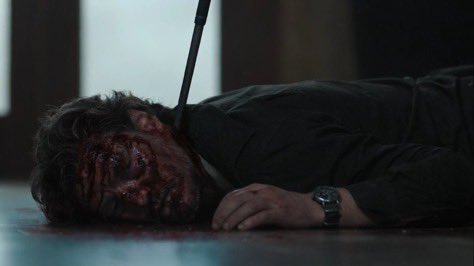 lwurencohan's tweet photo. A ELLIE GRITANDO E SE ARRASTANDO ATÉ O CORPO DO JOEL ACABOU COMIGO EU NUNCA MAIS VOU SER FELIZ #TheLastOfUs #thelastofus2 https://t.co/rhaN2FLvLC