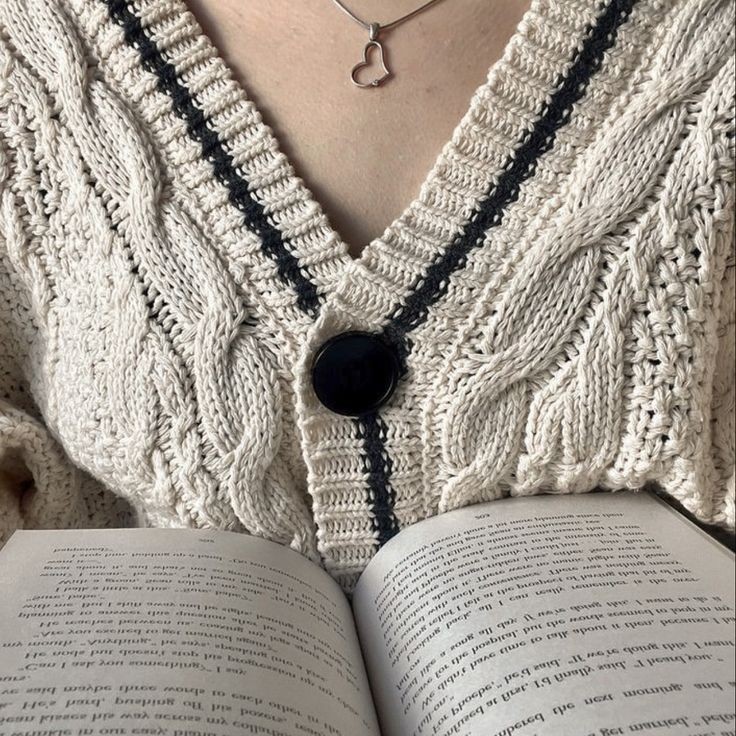 ilenatkhjs's tweet image. ⊹ .𓏲࣪◜  ࣪ ۫livros lidos ּ  em𝁼 𝟐𝟎𝟐𝟓  𔘓◝ ࣪.
          ٬٬  —— a thread ۰. ݁ 🌪 𓄳