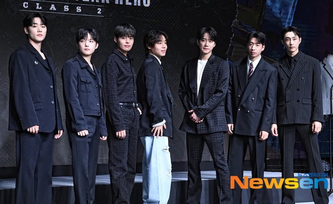 ‘약한 영웅 Class2’ 뜨겁게 맞붙을 청춘 배우들 [포토엔HD] (출처 : 네이버 스포츠)

🔗 naver.me/5XJMOoS6