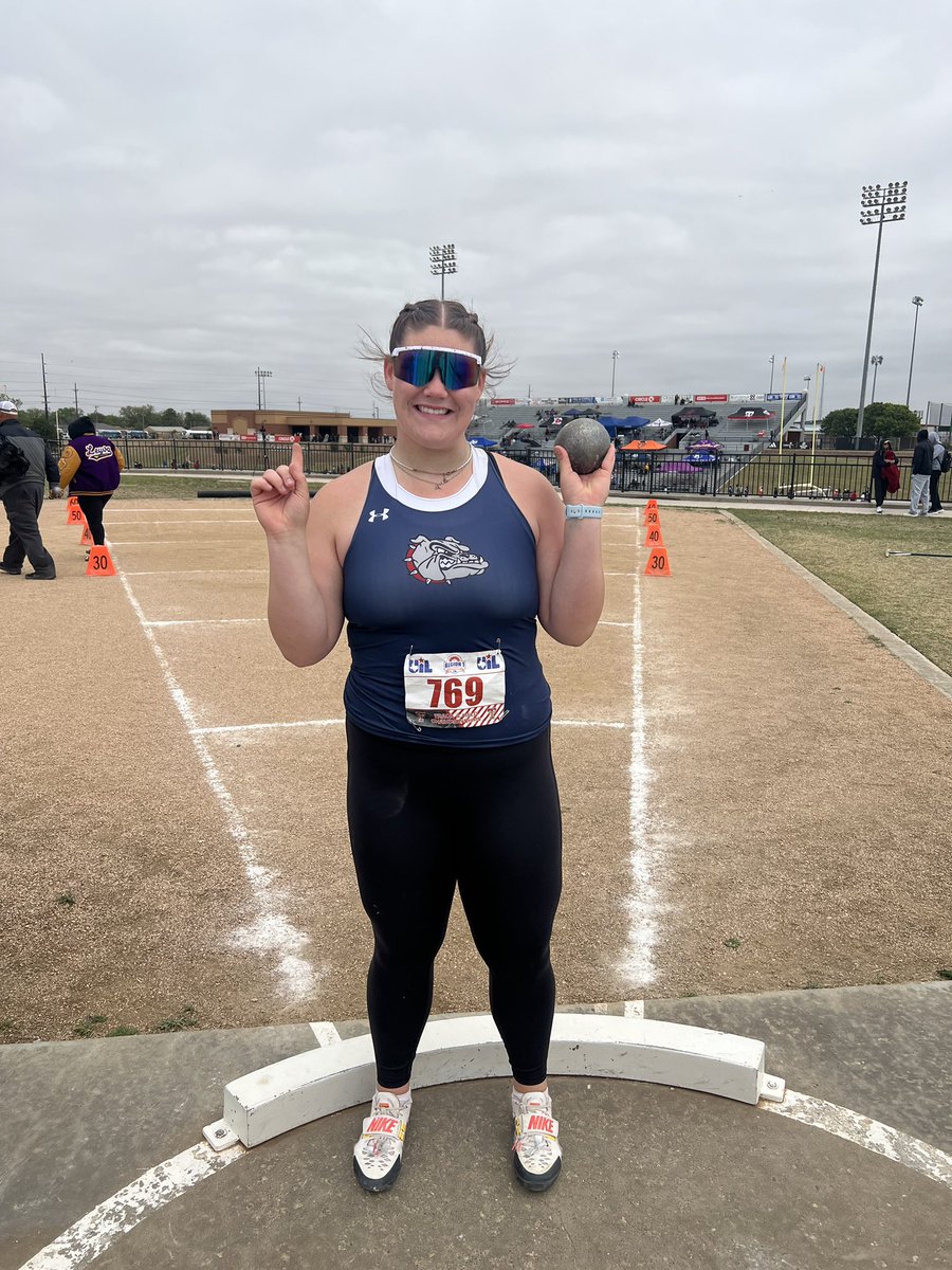 Ava Rushing has punched her ticket to state in the Shot Put! She won the 5A Region 1 Championships with a throw of 42’10.5! 

Congratulations Ava! 

#StateBound #AustinBound #UILState #AngryRedNuffSaid #TBW