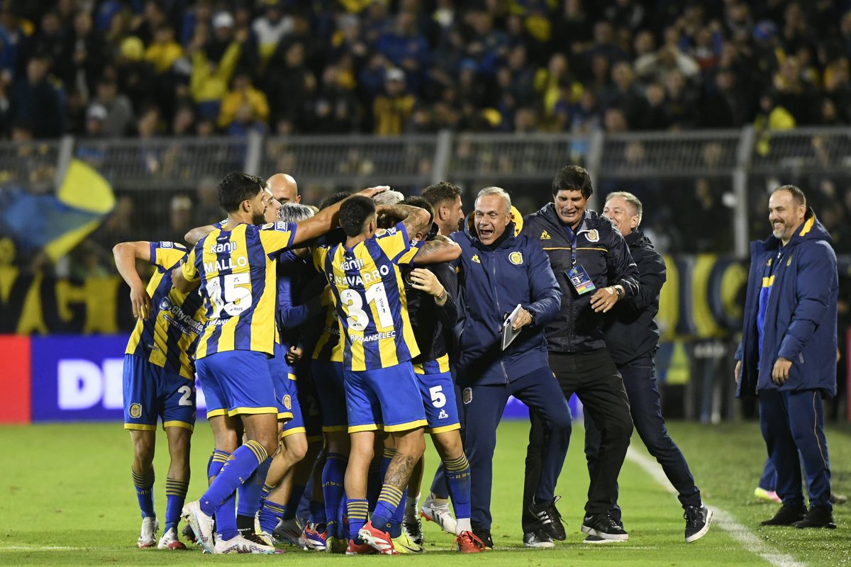 ¡TODOS JUNTOS! 💙💛👊🏼