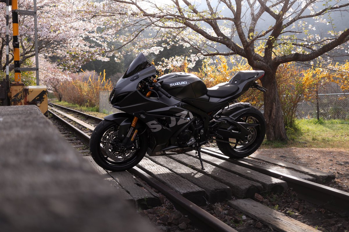 GSX R1000R