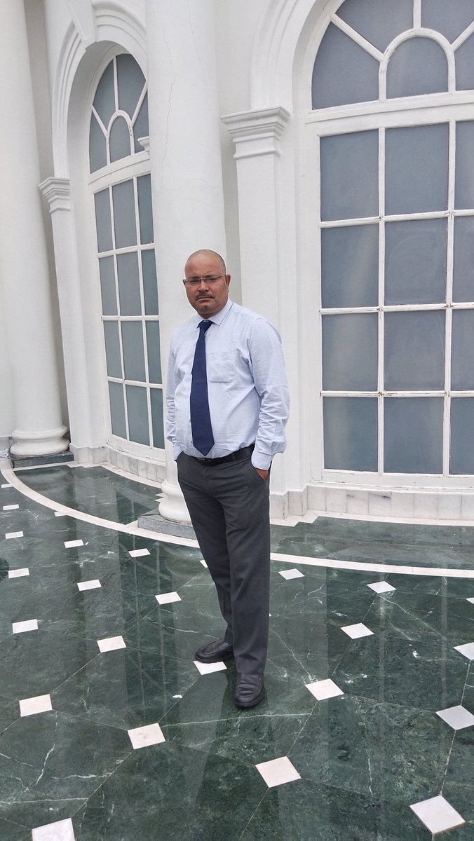 gyanenderfdc's tweet image. सफ़र में धूप मेरे काम आई,
छांव होती तो ठहर गया होता !