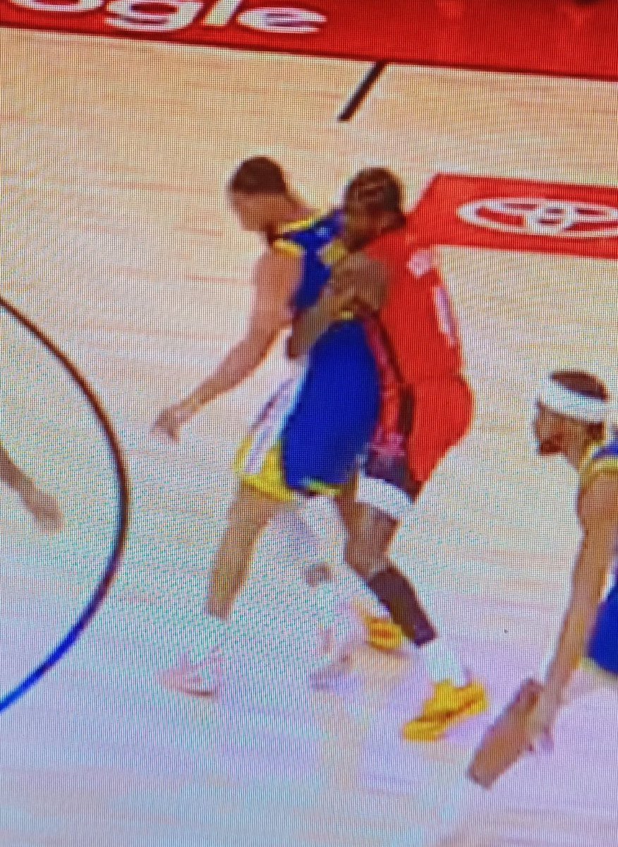 iKlayThompson's tweet image. This is sexual harassment at my workplace btw