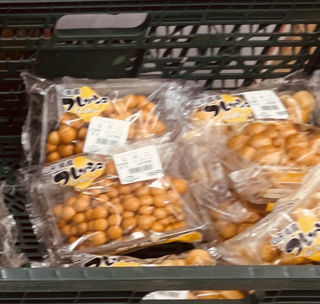 k30854's tweet image. 朝食べたなめこと豆腐の黒酢あんかけです😋単純料理ですけど上記に出汁を入れて煮込むだけだので簡単です🤙とても優しくて美味しい✨なめこは敬遠する方もいますがビタミン、食物繊維、カリウムも豊富で安価な健康食品なので塩分が多い食事をする方にはオススメね🤙

#おうちごはん
#なめこ
#健康食品