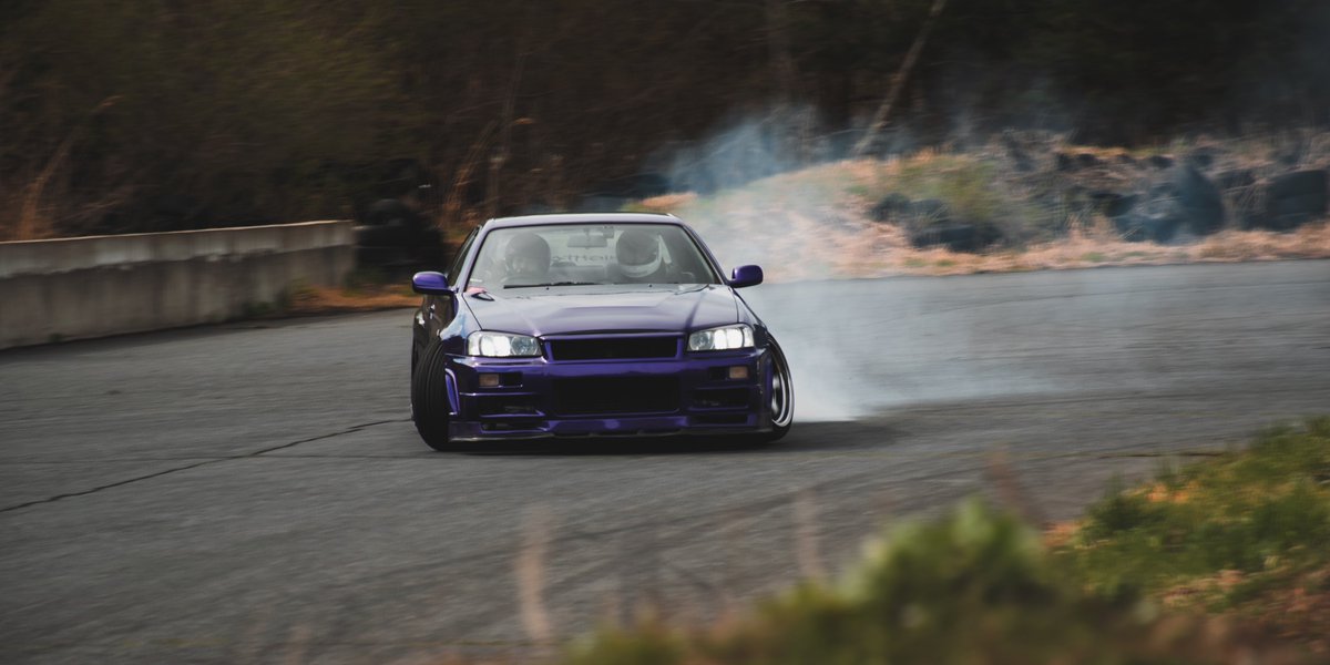 mitsukai tweet media