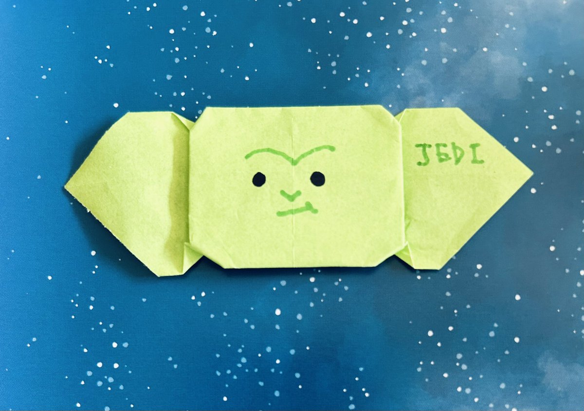 スターウォーズ・セレブレーションの4/15事前バッヂ交換で並んで居る時にお話しした方と3日目に偶然お会い出来､ご家族が作られた可愛いSWAGを頂きました🥰

✨ありがとうございました🙇🏻
大事にします✨

#SWCJ #SWAG