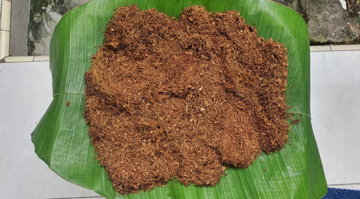 Anatta_21's tweet photo. Nyoba² blending koyo mprop kae.
#Liyangan
#mbako https://t.co/CVLLqzlVRn