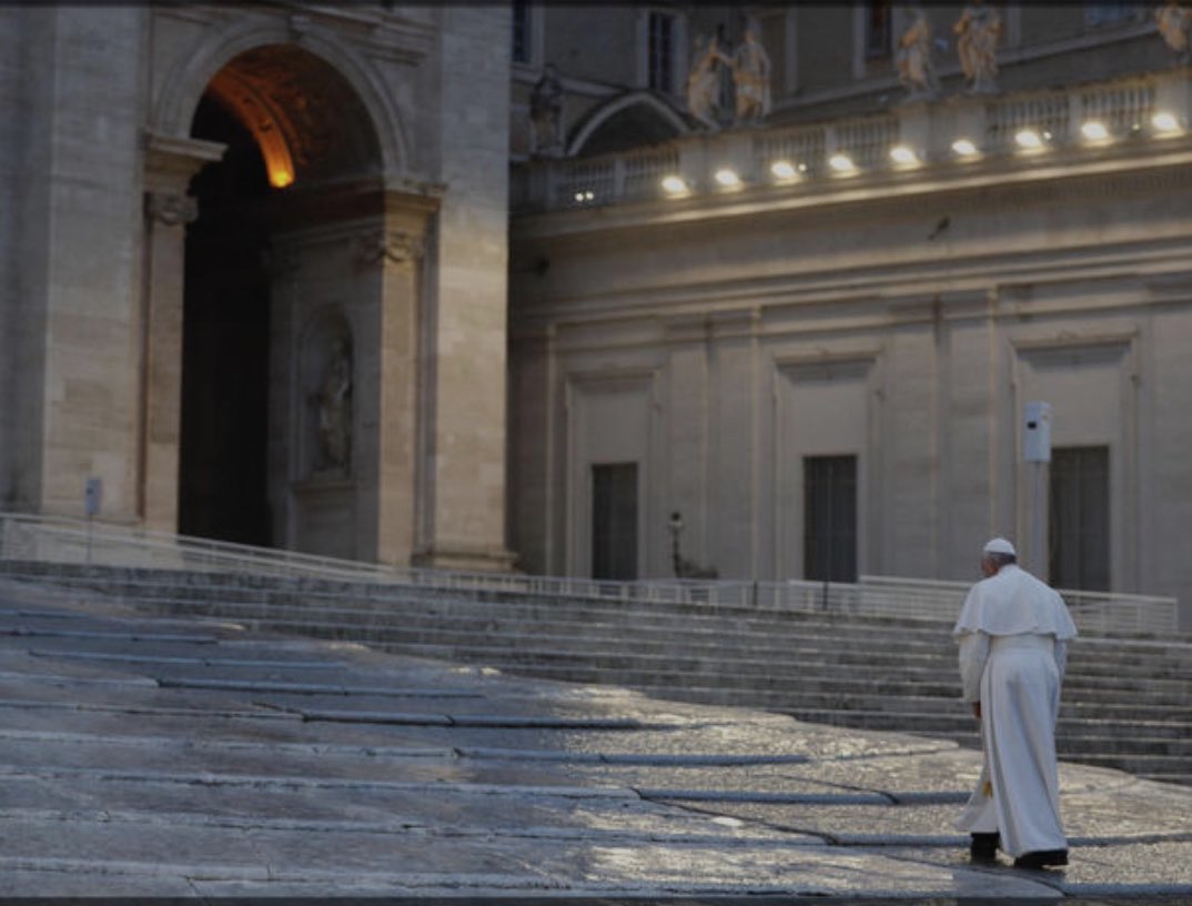 « Ne vous laissez pas voler l’espérance »

 #PapaFrancesco 🕯