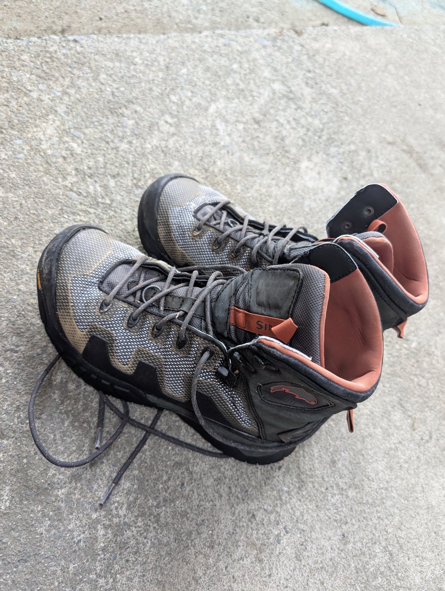 namagusana's tweet image. さほど使ってないフェルトもまだまだ残っているのに
最高峰2年目でこれは酷すぎる
年々駄目になるな・・・シムス😡
#Simms
#G4ウェーディングシューズ