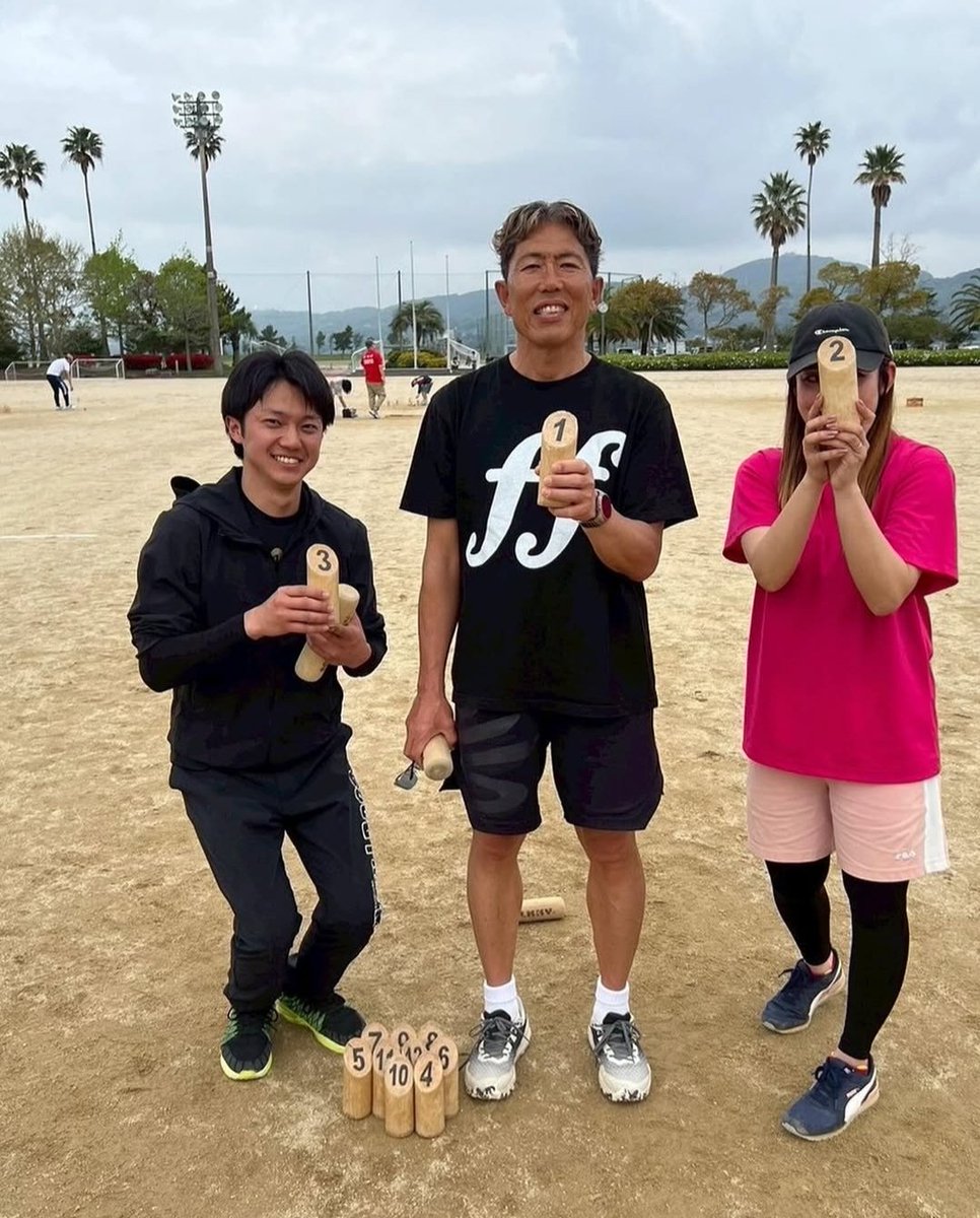 第3戦 NML(長崎モルックリーグ2025)
優勝🥇サカグッチ(熊本県)
準優勝🥈あかね(諫早)
3位🥉やまっち(諫早)

サカグッチさん前日の予選も1位通過の完全勝利！長崎モルックを盛り上げて頂きありがとうございました！
決勝戦最高に痺れました！