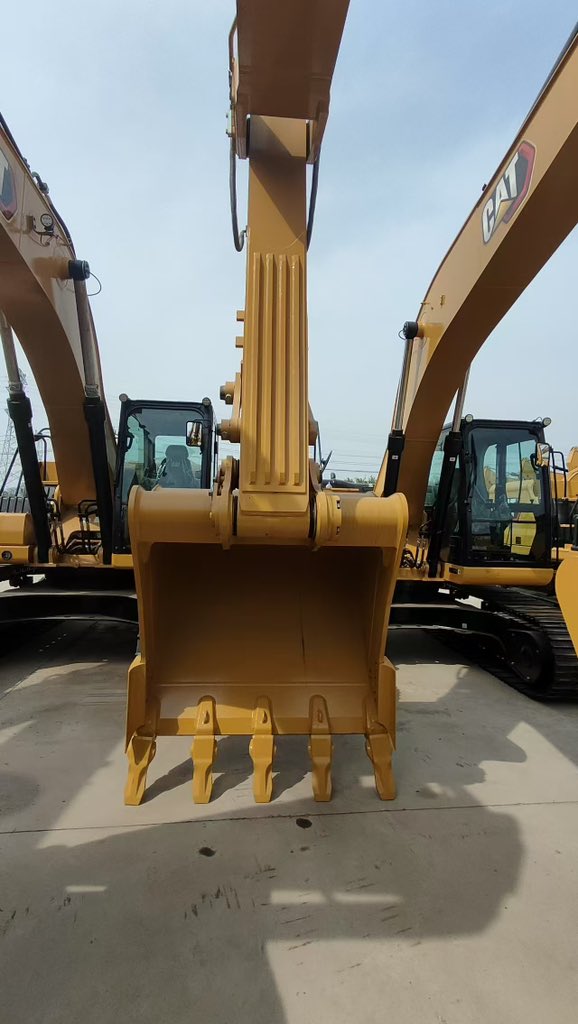 JessieTLL's tweet image. CAT330GC READY TO SHIP📞