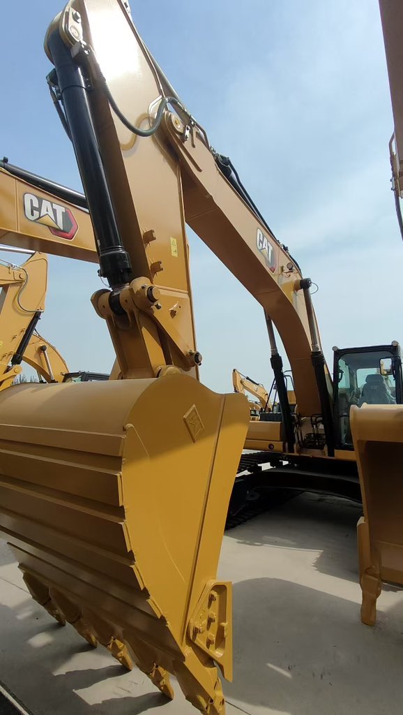 JessieTLL's tweet image. CAT330GC READY TO SHIP📞