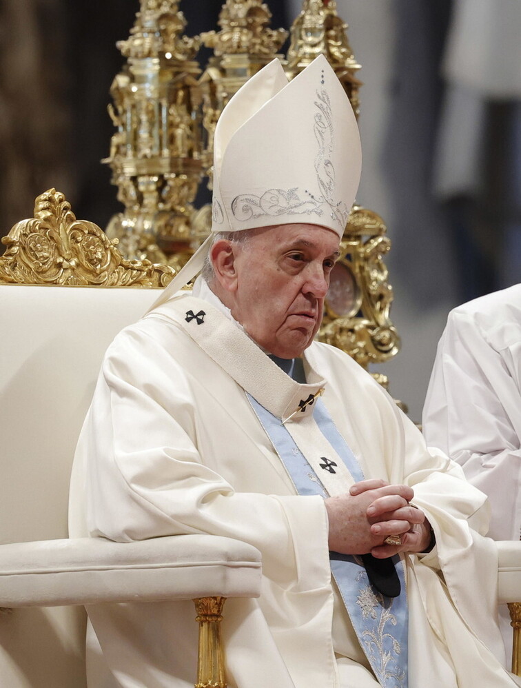fernandoprincip's tweet photo. #PapaFrancesco Non ci sarà mai più un Papa così...RIP https://t.co/dz0JpiuQIl
