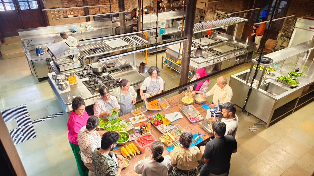 Reflecting on our inspiring Zero Waste Workshop last week! Loved exploring innovative ideas for transforming fruits &amp; vegetable peels into vibrant recipes. A big thank you to the Chefs &amp; Facilitators for their eye-opening insights! ♻️ #HealthierDiets4all