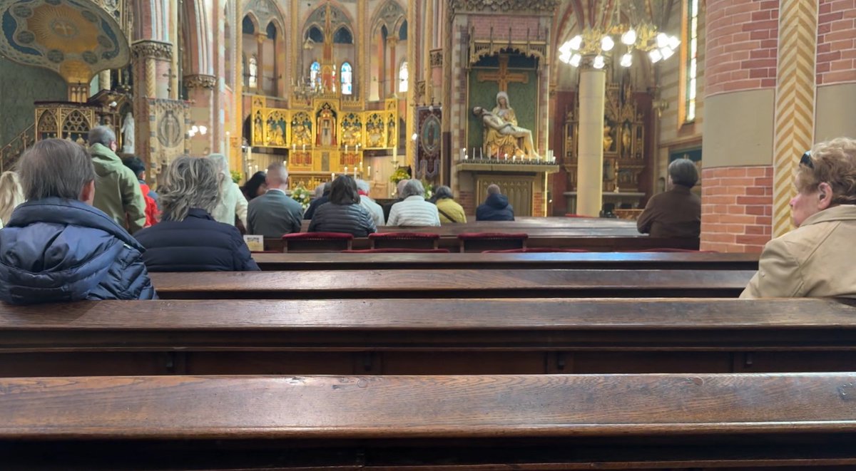 Mitchel Volkering (@volkring) on Twitter photo <a href="/MinPres/">Dick Schoof</a> We will always remember Pope Francis as a holy light, shining on us every day. I was in church yesterday, praying for him. <a href="/MinPres/">Dick Schoof</a> We will always remember Pope Francis as a holy light, shining on us every day. I was in church yesterday, praying for him.