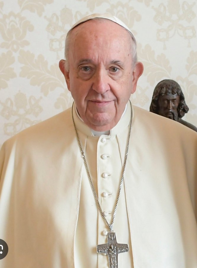 Con profundo dolor recibimos la noticia del fallecimiento de Su Santidad el Papa Francisco. Un hombre de fe inquebrantable, de humildad sincera y de amor inmenso por los más necesitados.

Descanse en paz, Santo Padre.

Cofradía Jesús de la Soledad ante las Negaciones De San Pedro