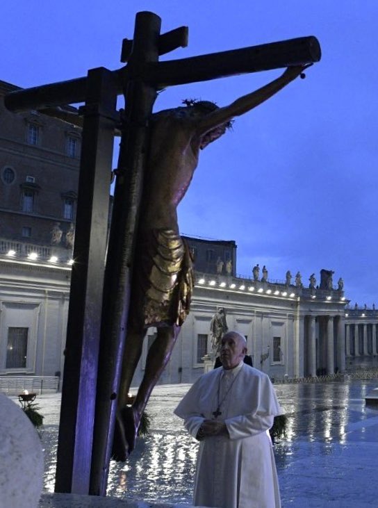 É tra le braccia del Padre 
#papafrancesco