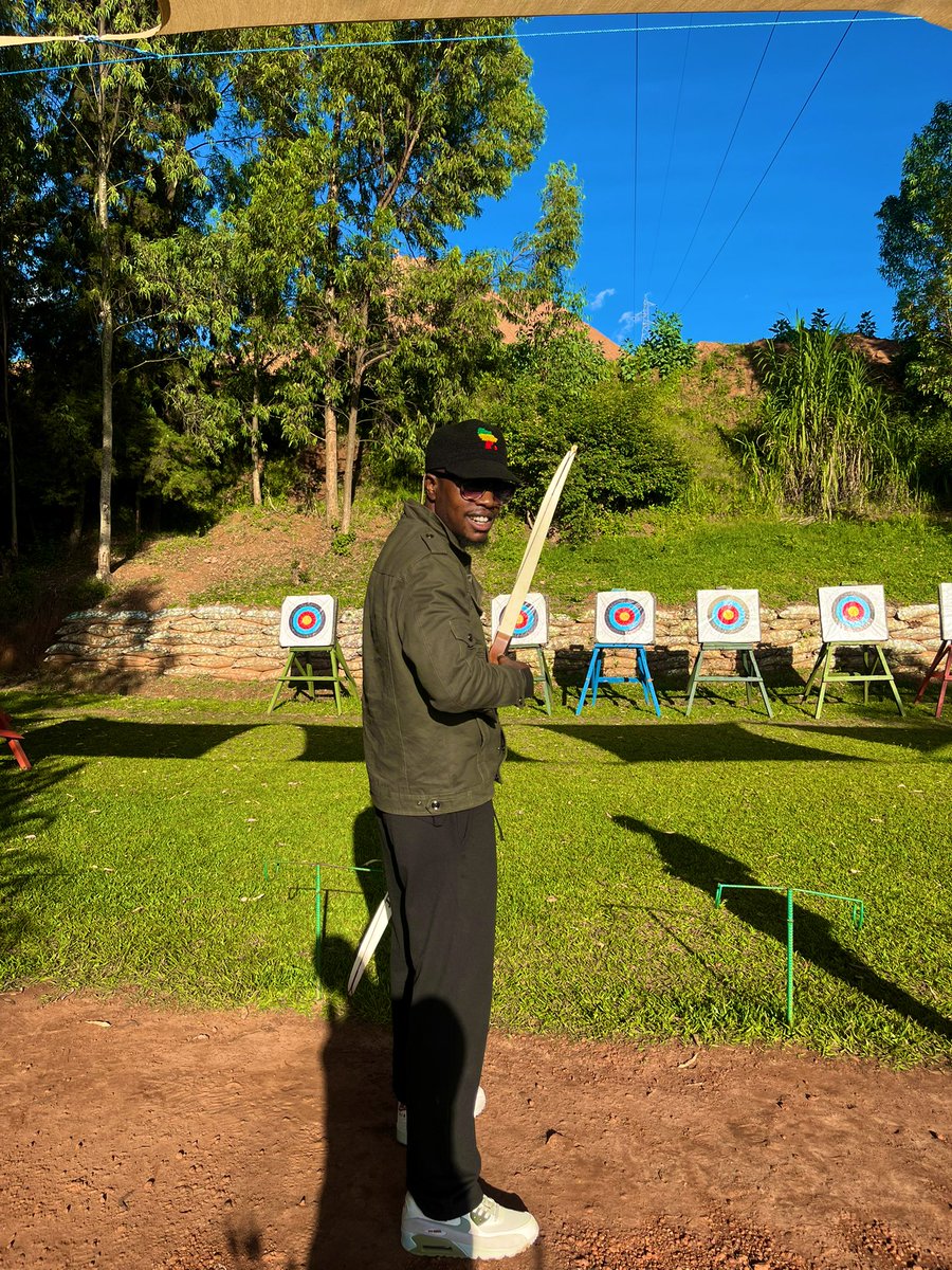 The sky is blue over here. 😌