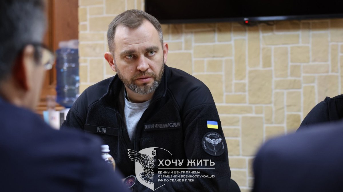 hochuzhit_com's tweet photo. После нашумевшей публикации проектом “Хочу жить” списка граждан Казахстана, воюющих на стороне РФ консул РК в Украине Бауржан Бегалимов инициировал встречу с представителями Координационного штаба по вопросам обращения с военнопленными⤵️ https://t.co/AjHl0jurJh