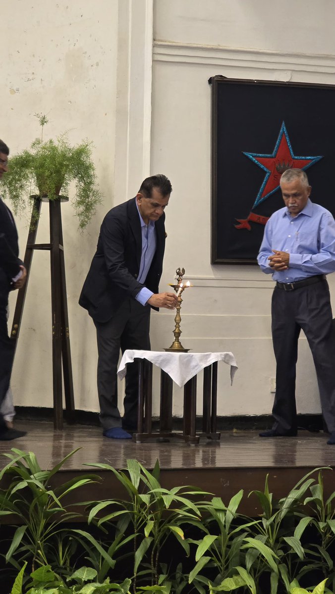 Amitabh Kant tweet media