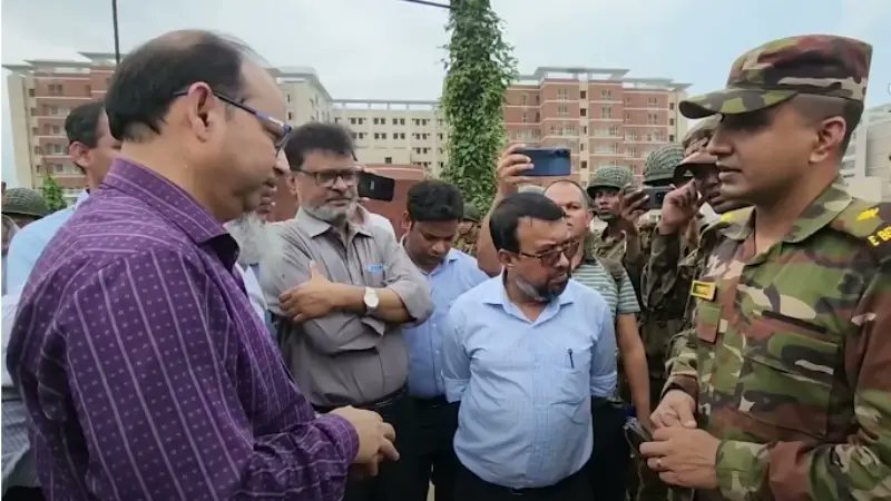 মানুষের জীবন বিপন্ন করে কেনো কথা বলতে হবে, এই শিক্ষা কে দিয়েছে ডাক্তারদের?:সেনা কর্মকর্তা