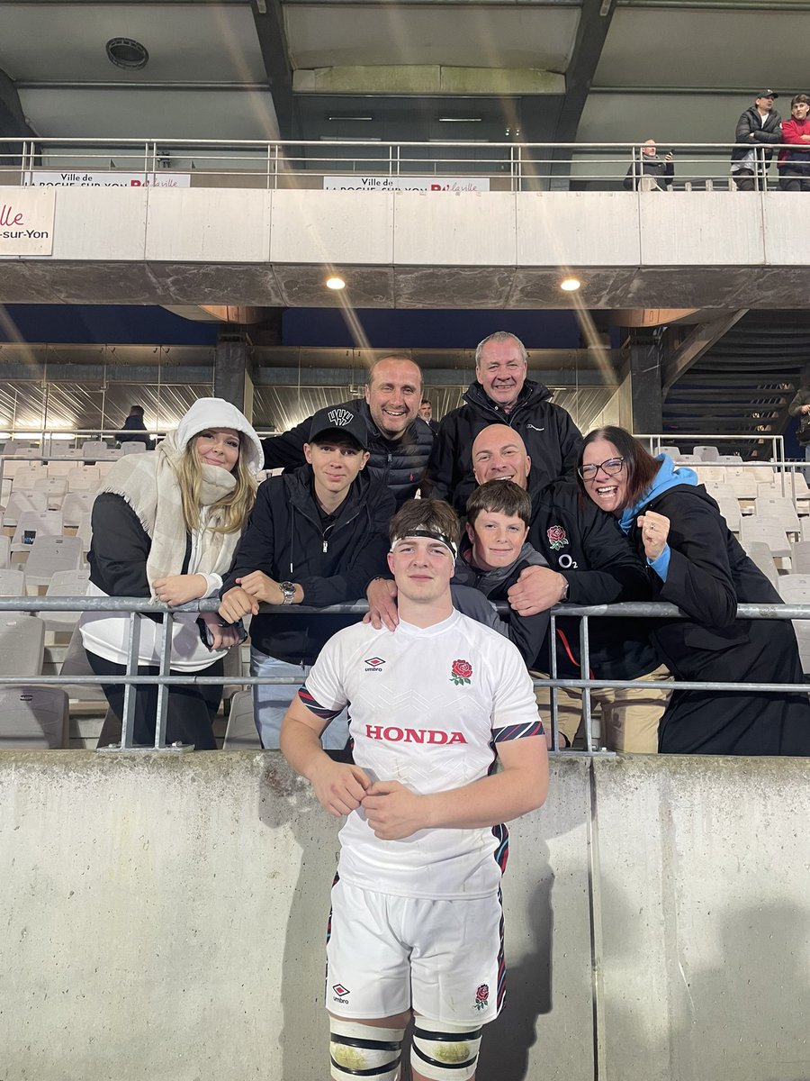 2000 miles
2 games of rugby 
2 Barkers' Butts boys playing for England 
2 very proud families 
<a href="/EnglandRugby/">England Rugby</a> <a href="/ButtsBarkers/">Barkers butts</a> 

Very proud to see you both put that shirt on, keep going boys