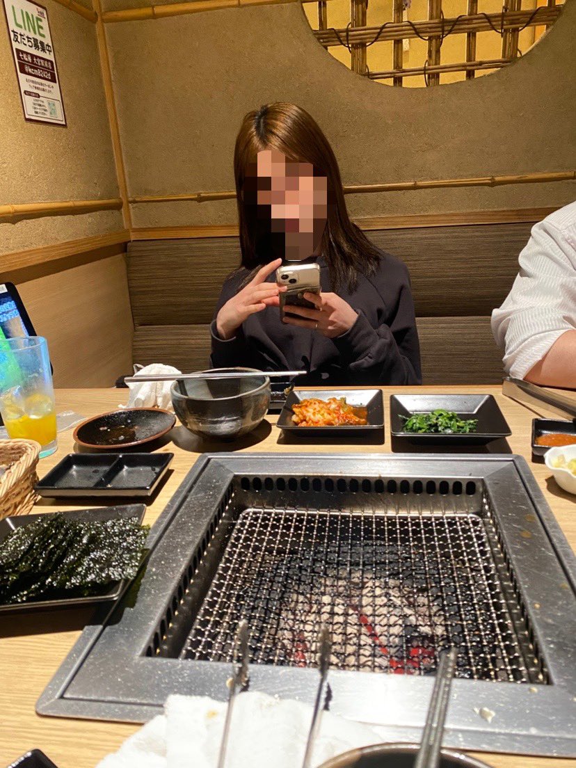 ゆあちゃん遠い所から撮影にきて頂きありがとうございました🥺
初対面した時は凄く有名な方で顔見ただけですぐ分かりました💦
本当楽しく撮影できて正常位まで褒めて頂きありがとうございました😭
また機会がありましたらカメラマンと男優の凸凹コンビを宜しくお願い致します🙇