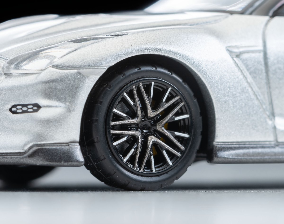 LV-N350a NISSAN GT-R Premium edition 2025 model（銀)
1/64スケールで2025年9月発売予定です
minicar.tomytec.co.jp/product/detail…
#tomica
#tomicalimitedvintage
