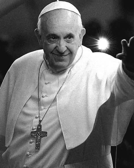 Alexiis_AM's tweet photo. No fue alguien el cual estuviera pendiente de lo que decía, pero lo que veía me agradaba que mostrar que la iglesia no es mala, que se puede corregir y ser esa casa de Dios.
Descansa en paz Papa Francisco, completaste con éxito está semana santa.
✨ https://t.co/01GArWue2K