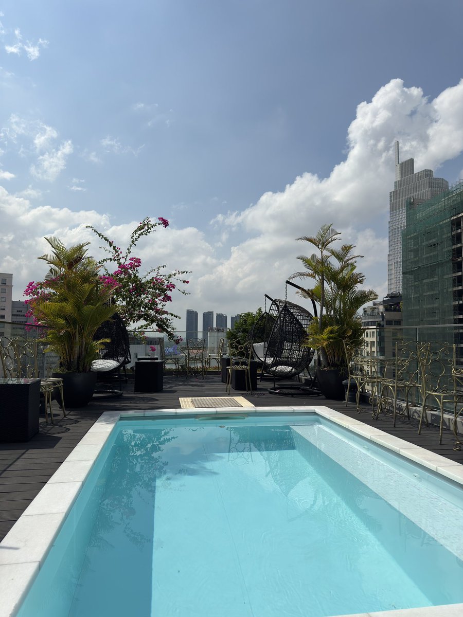 Добрался до Вьетнама.