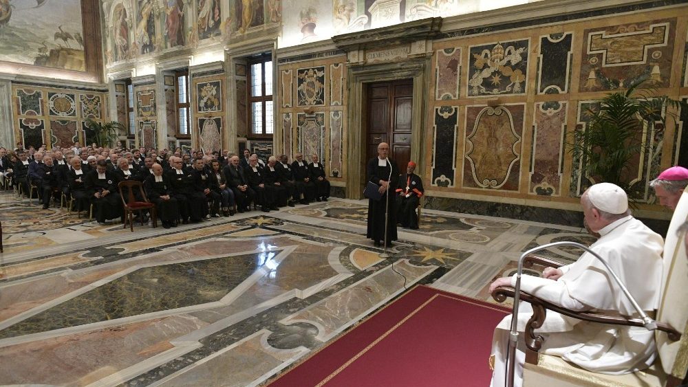 Gracias #PapaFrancisco por haber acompañado a la familia lasaliana en los grandes momentos vividos durante estos años; por ser el papa de las periferias, a las que somos tan sensibles;por animarnos a crecer como levadura y por ser la voz de los vulnerables. #SomosLaSalle #LaSalle