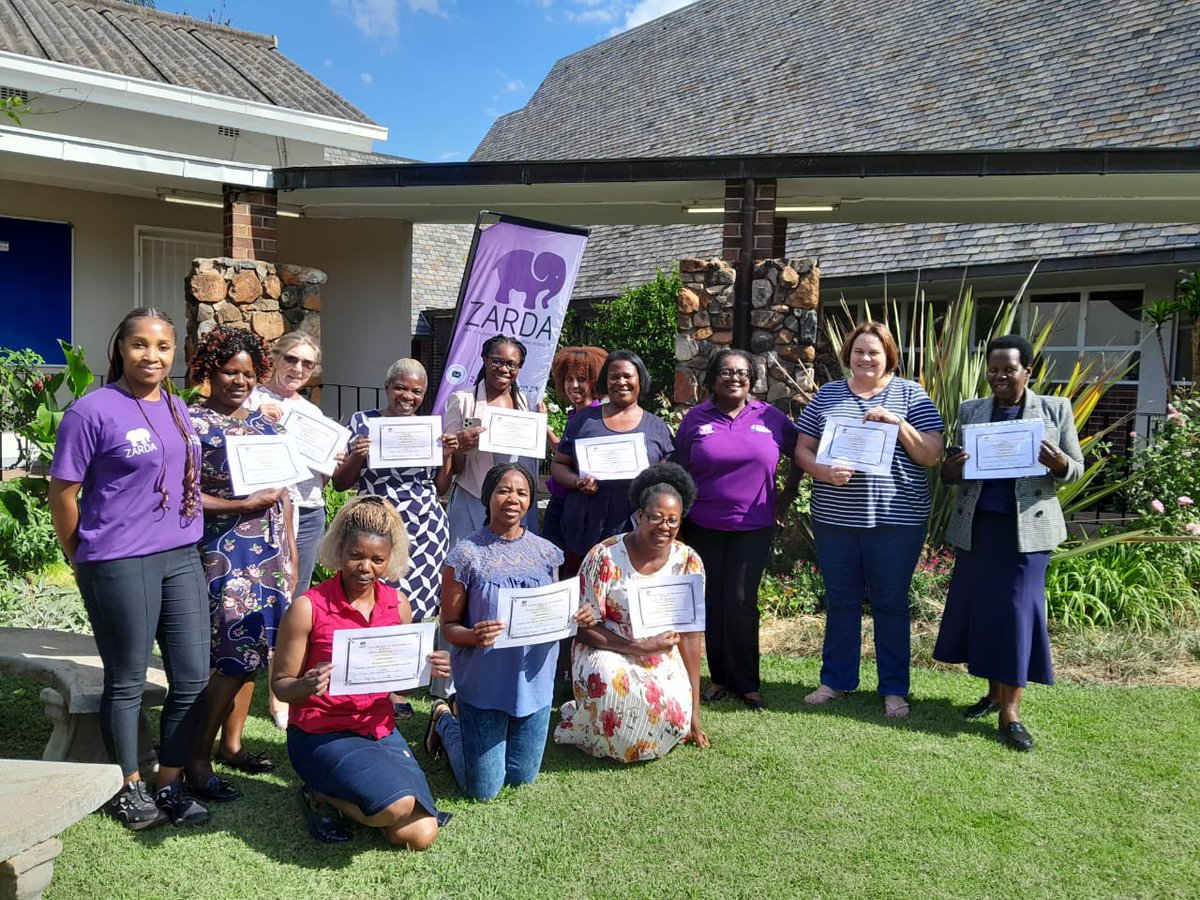 Our April training session on Introduction to Alzheimer's/ Dementia Care went well. Many thanks to all our participants for an interactive training session.
Please note we do hold refresher courses for those who need them.