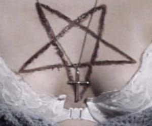 ⚸🜏𖤐 Lilith 𖤐🜏⚸ (@digitald1sgust) on Twitter photo 