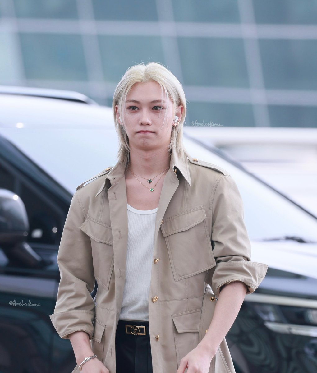 AmeLeeKnow_'s tweet photo. 250307 ICN
-
#Felix #필릭스
#PFW2025 #FELIXxLouisVuittonPFW #FELIXxLVHouseAmbassador
#스트레이키즈 #StrayKids https://t.co/Su86ODOu3g