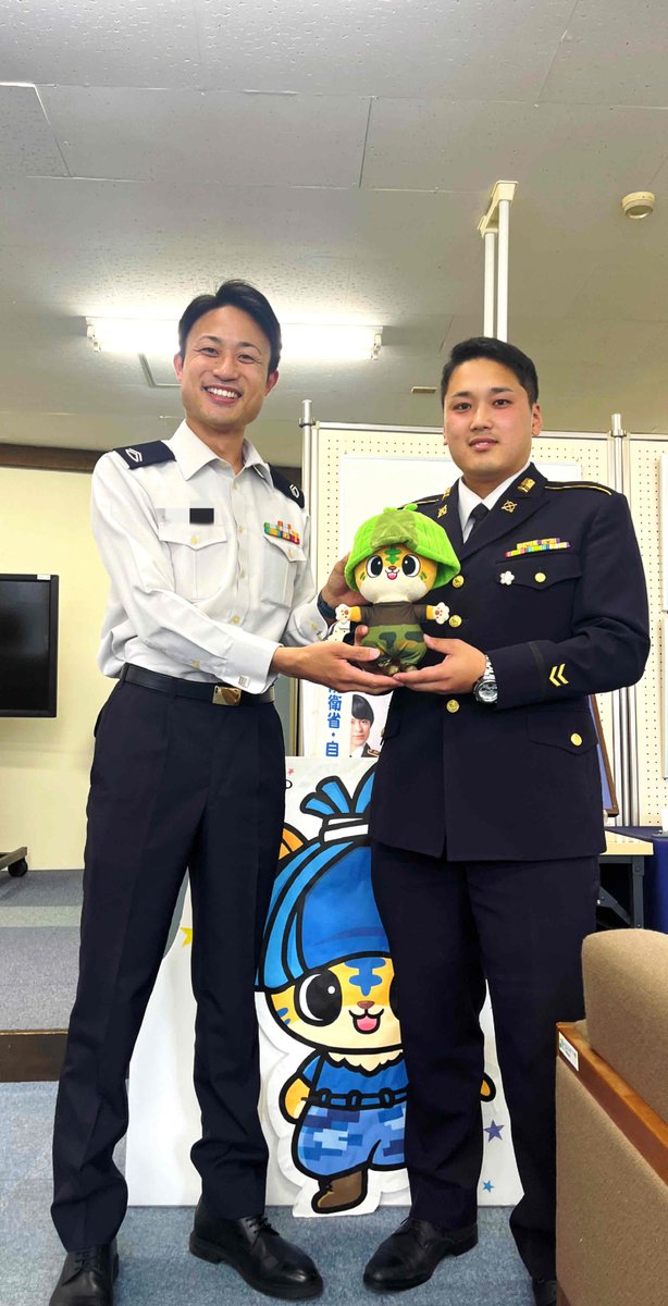 ibaraki_pco's tweet photo. この前土浦地域事務所に行ってきたニャ！べっちさんが25式機動広報車の動画を撮ってくれたのでチェックしてほしいニャ～

https://t.co/dN3O0mMmaJ https://t.co/UDlgoLSJvc