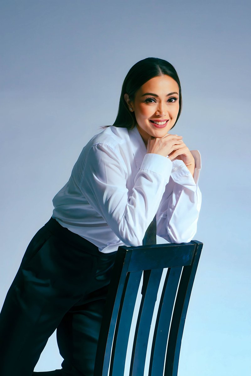 Jodi Sta Maria plays Vivian Vera, a journalist and social media star who is on a career high as the news anchor for her own investigative documentary series: “Untold.” Things go horribly wrong when she pursues a story and it leaves her traumatized.

Soon, inexplicable occurrences